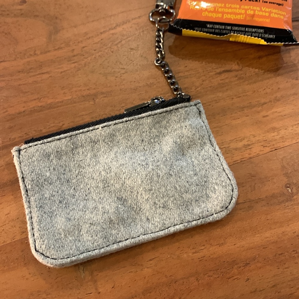 Men’s Coin Wallet with Free Hockey cards